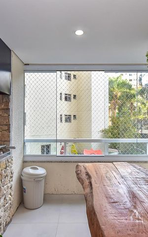 Apartamento para alugar com 65m², 2 quartos e 2 vagasVaranda