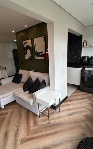 Apartamento à venda com 40m², 1 quarto e 1 vaga Apartamento à venda com 40m², 1 quarto e 1 vagaSala