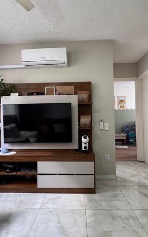 Apartamento à venda com 43m², 2 quartos e 1 vaga Apartamento à venda com 43m², 2 quartos e 1 vagaSala