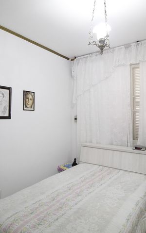 Apartamento à venda com 106m², 3 quartos e sem vagaQuarto 1