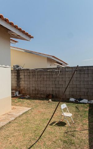 Casa de condomínio para alugar com 150m², 2 quartos e 2 vagas Casa de condomínio para alugar com 150m², 2 quartos e 2 vagasÁrea de Serviço