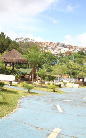 Apartamento à venda com 50m², 2 quartos e 1 vagaÁrea comum - Área verde - pista 