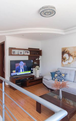 Casa à venda com 400m², 2 quartos e 2 vagasSala