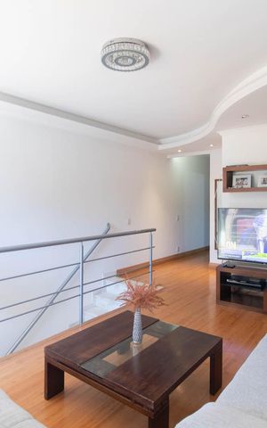 Casa à venda com 400m², 2 quartos e 2 vagasSala
