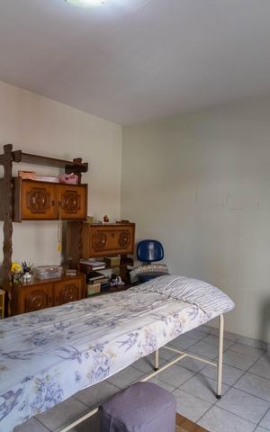 Casa à venda com 292m², 3 quartos e 2 vagas Casa à venda com 292m², 3 quartos e 2 vagasQuarto 3