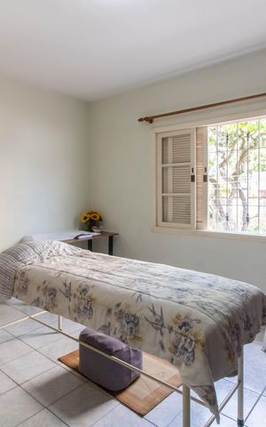 Casa à venda com 292m², 3 quartos e 2 vagas Casa à venda com 292m², 3 quartos e 2 vagasQuarto 3