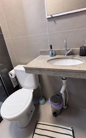 Apartamento à venda com 45m², 2 quartos e 1 vaga Apartamento à venda com 45m², 2 quartos e 1 vagaBanheiro