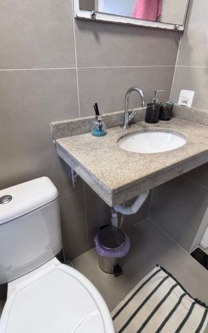 Apartamento à venda com 45m², 2 quartos e 1 vaga Apartamento à venda com 45m², 2 quartos e 1 vagaBanheiro