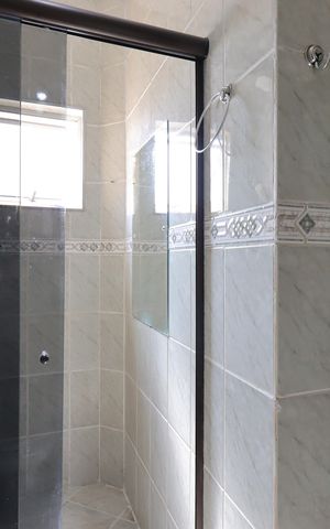 Apartamento à venda com 90m², 3 quartos e 2 vagasBanheiro da Suíte