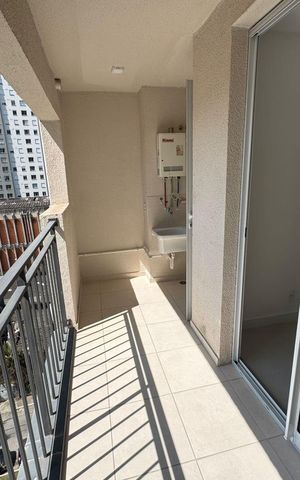 Apartamento à venda com 46m², 2 quartos e 1 vaga Apartamento à venda com 46m², 2 quartos e 1 vagavaranda