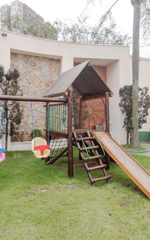 Casa à venda com 224m², 3 quartos e 2 vagas Casa à venda com 224m², 3 quartos e 2 vagasÁrea comum