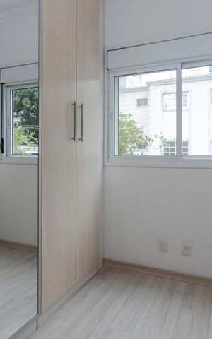 Casa à venda com 224m², 3 quartos e 2 vagas Casa à venda com 224m², 3 quartos e 2 vagasCloset da Suíte 1