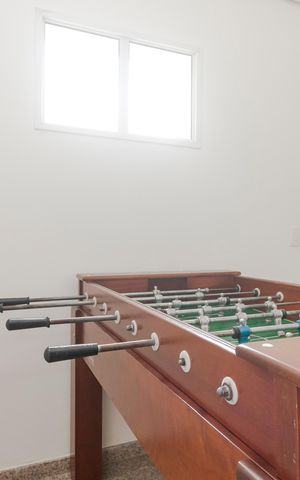 Casa à venda com 224m², 3 quartos e 2 vagas Casa à venda com 224m², 3 quartos e 2 vagasÁrea comum