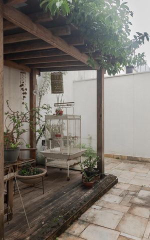 Casa à venda com 224m², 3 quartos e 2 vagas Casa à venda com 224m², 3 quartos e 2 vagasÁrea comum