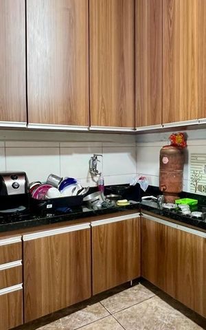 Casa à venda com 145m², 5 quartos e 3 vagas Casa à venda com 145m², 5 quartos e 3 vagasCozinha