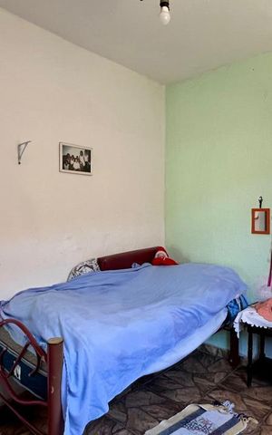 Casa à venda com 145m², 5 quartos e 3 vagas Casa à venda com 145m², 5 quartos e 3 vagasquarto