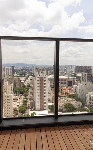 Apartamento à venda com 32m², 1 quarto e sem vaga Apartamento à venda com 32m², 1 quarto e sem vagaÁrea Comum - Piscina