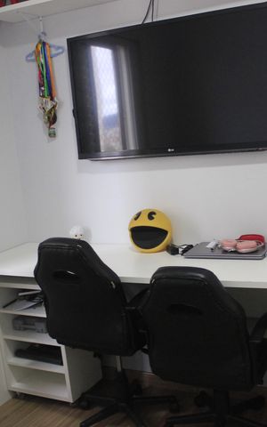 Apartamento para alugar com 76m², 3 quartos e 2 vagasQuarto