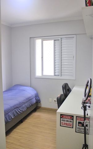 Apartamento para alugar com 76m², 3 quartos e 2 vagasQuarto