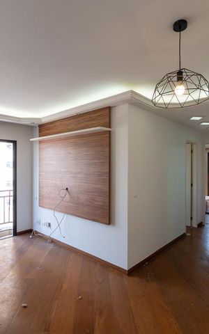 Apartamento à venda com 60m², 2 quartos e 1 vaga Apartamento à venda com 60m², 2 quartos e 1 vagaSala