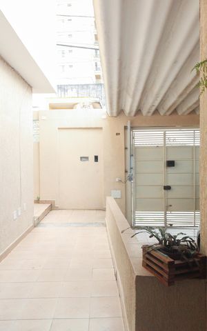 Casa para alugar com 170m², 4 quartos e 2 vagas Casa para alugar com 170m², 4 quartos e 2 vagasEntrada