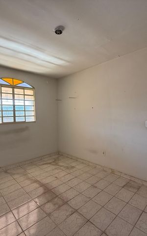 Casa à venda com 360m², 2 quartos e sem vaga