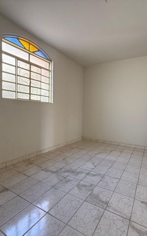 Casa à venda com 360m², 2 quartos e sem vaga