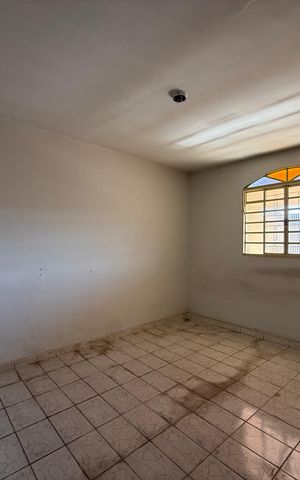 Casa à venda com 360m², 2 quartos e sem vaga