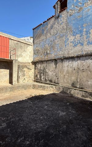 Casa à venda com 360m², 2 quartos e sem vaga