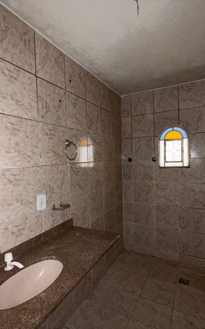 Casa à venda com 360m², 2 quartos e sem vaga