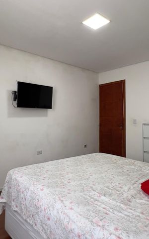 Casa à venda com 240m², 4 quartos e 2 vagas Casa à venda com 240m², 4 quartos e 2 vagasSuíte