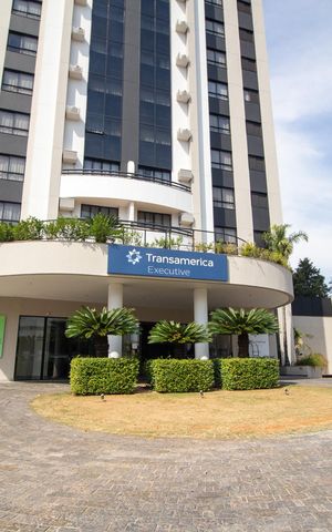 Apartamento para alugar com 37m², 1 quarto e 1 vaga Apartamento para alugar com 37m², 1 quarto e 1 vagaFachada