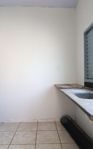 Casa para alugar com 76m², 2 quartos e sem vagaCozinha
