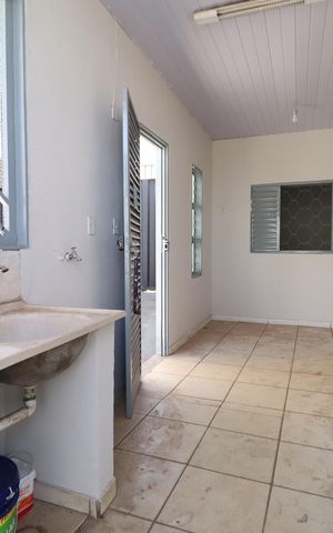 Casa para alugar com 76m², 2 quartos e sem vagaÁrea de Serviço