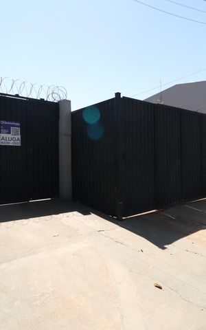 Casa para alugar com 76m², 2 quartos e sem vagaPlaquinha