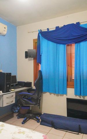 Casa à venda com 196m², 2 quartos e 2 vagasQuarto