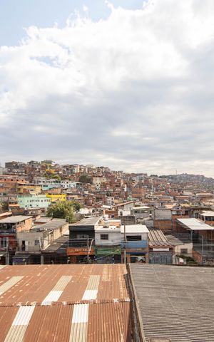 Casa à venda com 352m², 4 quartos e 3 vagas Casa à venda com 352m², 4 quartos e 3 vagasVista da Varanda da Suíte 4