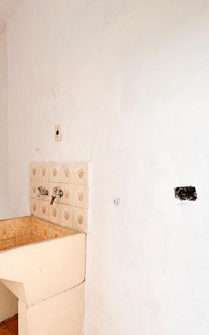Casa à venda com 114m², 2 quartos e 1 vaga Casa à venda com 114m², 2 quartos e 1 vagaÁrea de Serviço