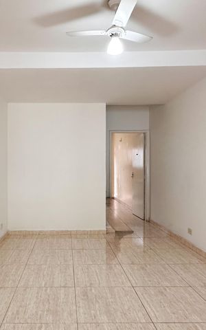 Casa à venda com 114m², 2 quartos e 1 vaga Casa à venda com 114m², 2 quartos e 1 vagaSala