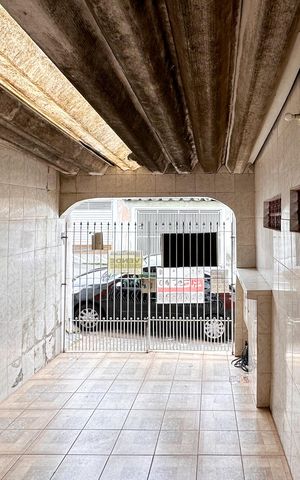 Casa à venda com 114m², 2 quartos e 1 vaga Casa à venda com 114m², 2 quartos e 1 vagaVista da Sala