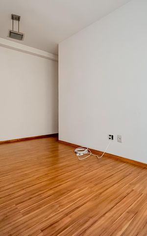 Apartamento à venda com 65m², 2 quartos e 1 vaga Apartamento à venda com 65m², 2 quartos e 1 vagaSala