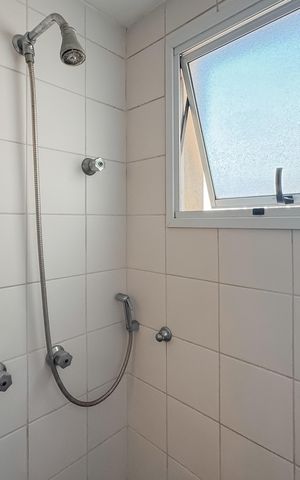 Apartamento à venda com 65m², 2 quartos e 1 vaga Apartamento à venda com 65m², 2 quartos e 1 vagaBanheiro Social