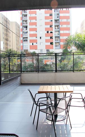 Apartamento à venda com 83m², 2 quartos e 2 vagasÁrea comum - Salão de festas 02
