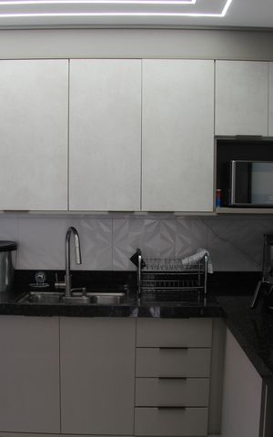 Apartamento à venda com 83m², 2 quartos e 2 vagasCozinha