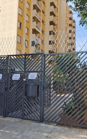 Apartamento à venda com 50m², 2 quartos e 1 vagaFachada