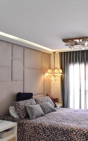 Casa de condomínio à venda com 319m², 4 quartos e 5 vagasSuíte 2