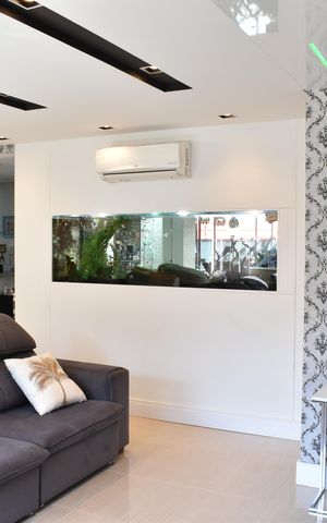 Casa de condomínio à venda com 319m², 4 quartos e 5 vagasSala de Estar