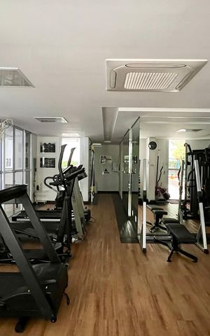 Apartamento à venda com 61m², 2 quartos e 1 vaga Apartamento à venda com 61m², 2 quartos e 1 vagaAcademia