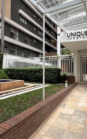 Apartamento à venda com 61m², 2 quartos e 1 vaga Apartamento à venda com 61m², 2 quartos e 1 vagaEntrada