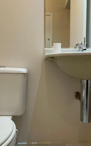 Apartamento à venda com 61m², 2 quartos e 1 vaga Apartamento à venda com 61m², 2 quartos e 1 vagaLavabo